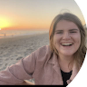 Meet your Posher, Isabel